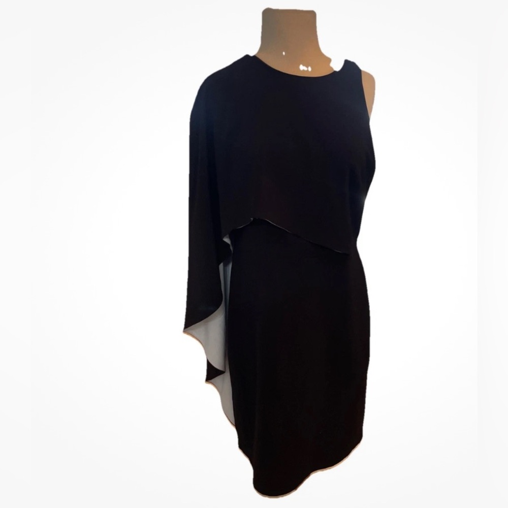 Halston Heritage Black and White cape Dress 12 NWT